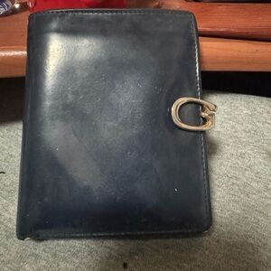 Authentic Gucci Patent Leather Compact Wallet with Gold Buckle